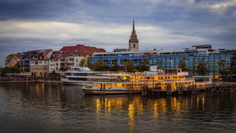 Insider Tips for an Unforgettable Day in Seattle on Lake Union